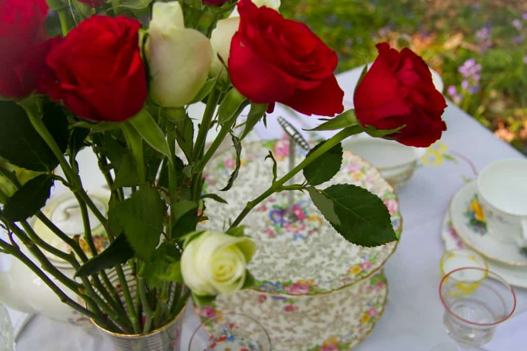 Weekend Wedding Inspiration A Jubilee Tea Party In The Bluebells