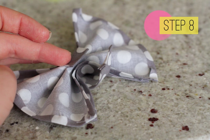 DIY How To Make A Bow Tie Polka dot Wedding DIY-8