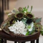 A Dark & Dramatic Black Swan Styled Shoot - Img