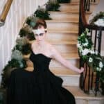 A Dark & Dramatic Black Swan Styled Shoot - Img