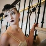 A Dark & Dramatic Black Swan Styled Shoot - Img