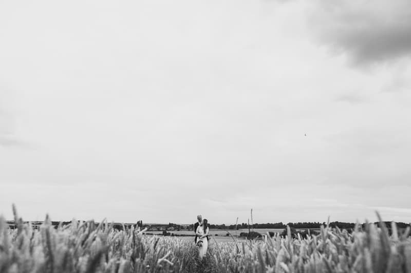 A Handmade & Laid-back Backyard Wedding in a Tipi (30)