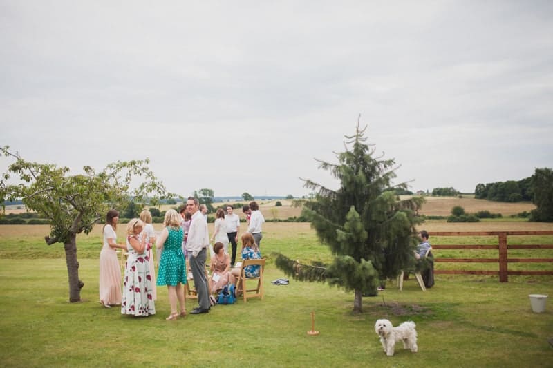A Handmade & Laid-back Backyard Wedding in a Tipi (39)