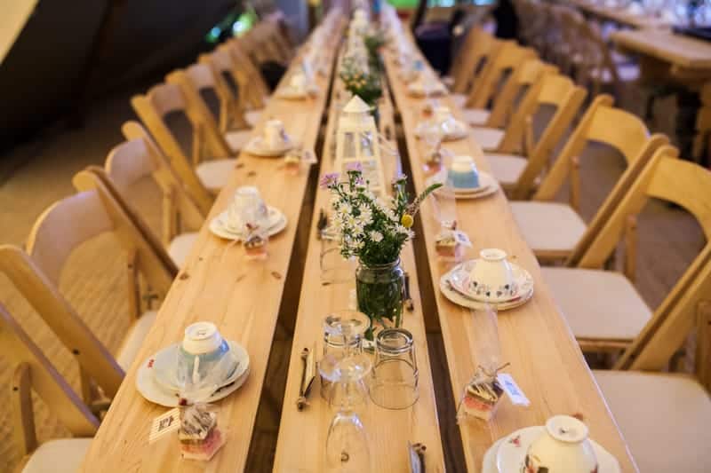 Who will be in charge of setting up tables Sally T Photography