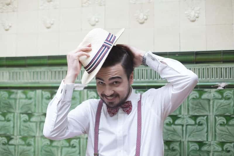 Quirky, Laid back styled wedding shoot at Victoria Baths Manchester (5)