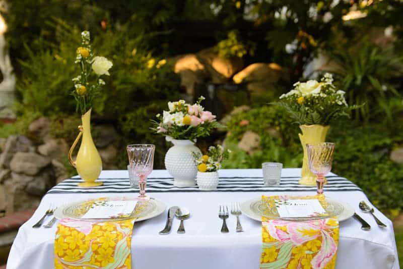 How to host a Mad Men Inspired Wedding (17)