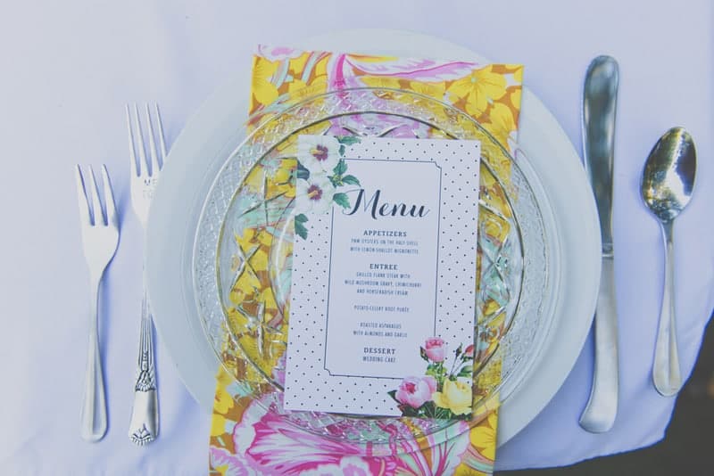 How to host a Mad Men Inspired Wedding (19)