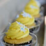 How to Host a Retro Mad Men Inspired Wedding - How To Host A Mad Men Inspired Wedding