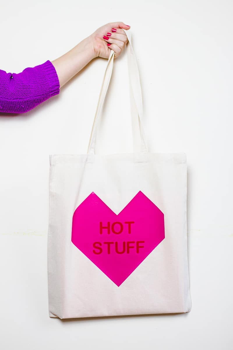 Conversation Heart Tote Bags DIY Valentines Gift Bridesmaid Presents Tutorial-2