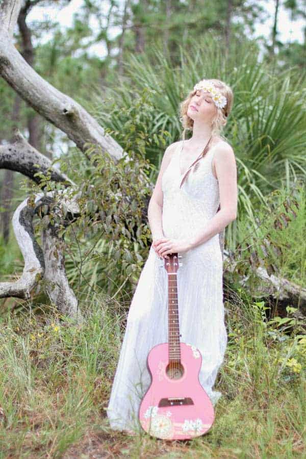 A DAY OF LOVIN', GRUBBIN' & GROOVIN!! - Hippie Chic Music Nature Loving Festival Styled Shoot