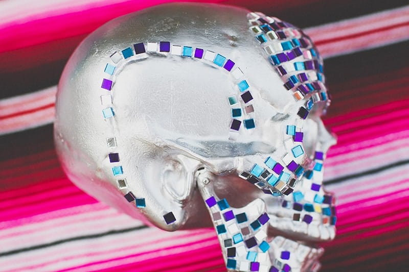 DIY Mosaic Skull Mexican Wedding Inspiration Tutorial Dia de los muertos Step 4