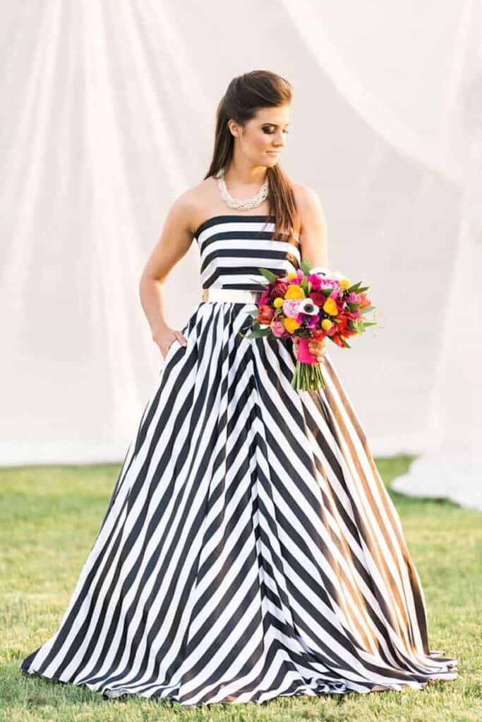 Amazing Kate Spade Wedding Dresses of the decade Learn more here 