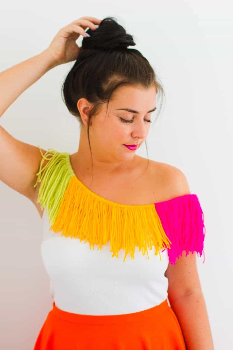DIY Fringe Statement Necklace Yarn Festival Fashion Neon tutorial bespoke bride-6