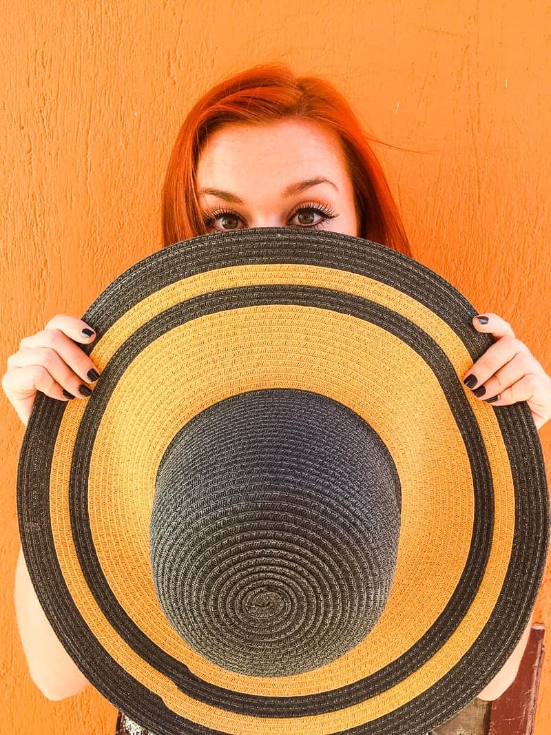 Santorini Oia Travel Guide Reccomendations Honeymoon Colourful Place Greece_-136