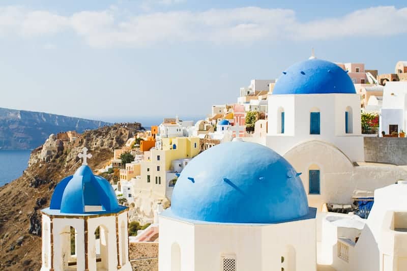 Santorini Oia Travel Guide Reccomendations Honeymoon Colourful Place Greece_-43