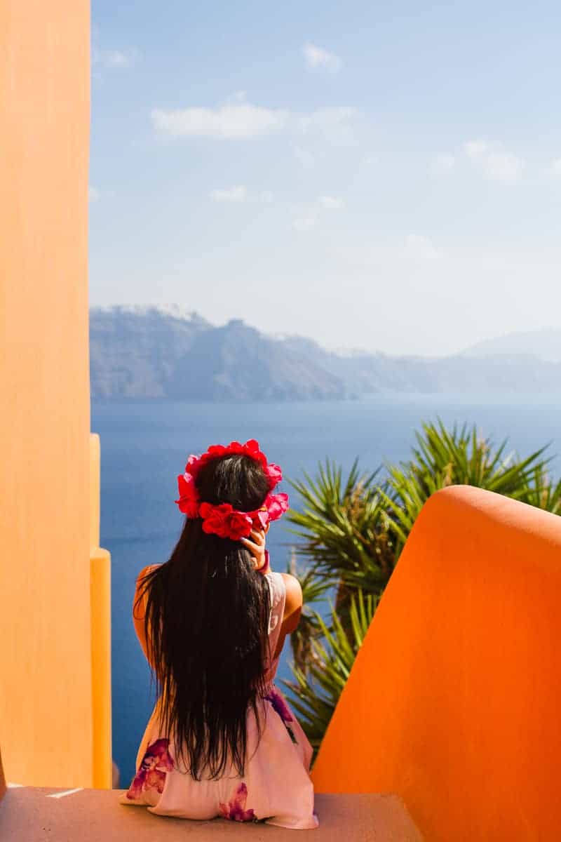 Santorini Oia Travel Guide Reccomendations Honeymoon Colourful Place Greece_-78