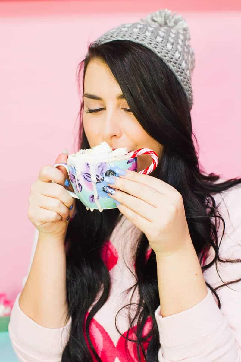 Hot chocolate bar oliver bonas pastel themed decoration christmas xmas styling mint pink blue pine cones mugs festive pretty modern DIY how to-20