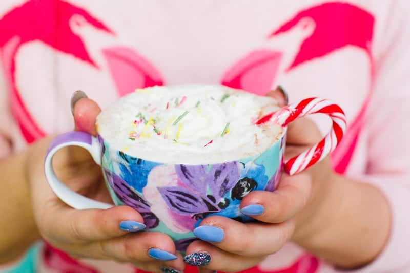 Hot chocolate bar oliver bonas pastel themed decoration christmas xmas styling mint pink blue pine cones mugs festive pretty modern DIY how to-21