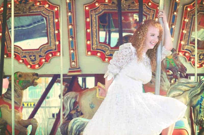 Colourful retro carnival wedding styled shoot (15)