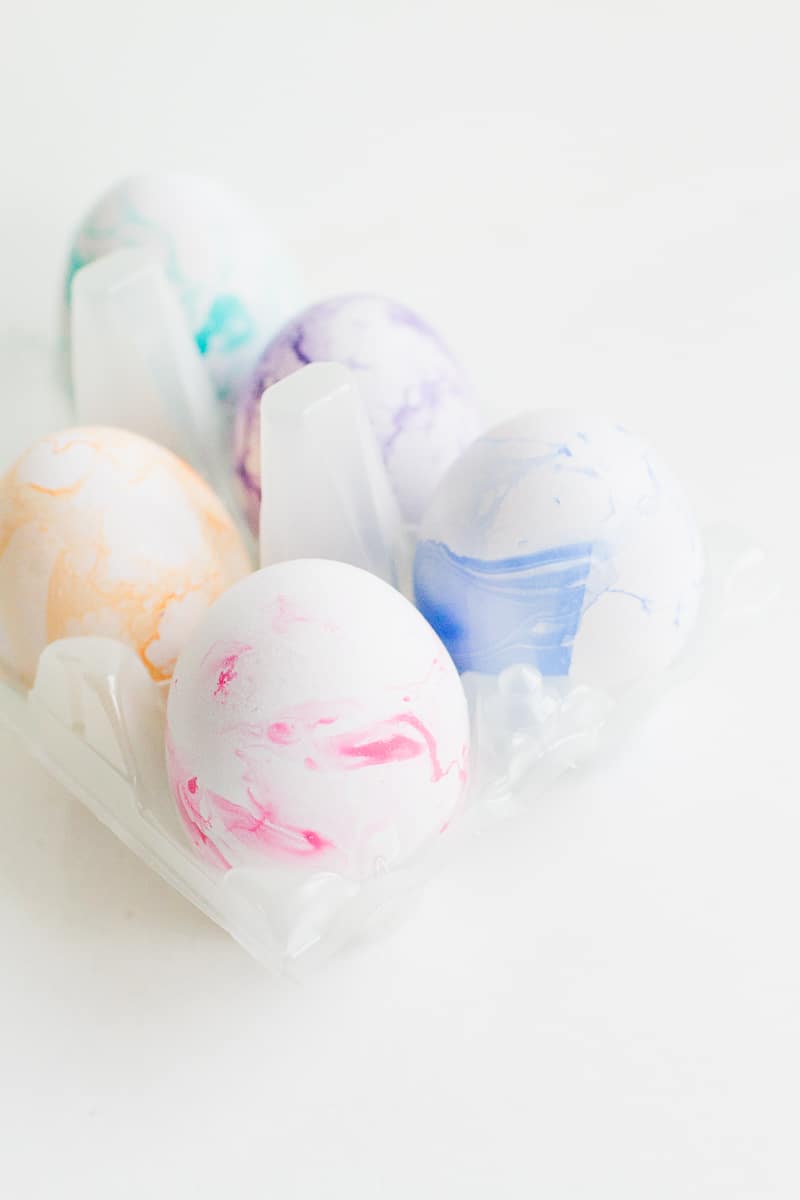DIY Marble Easter Eggs Pastel Pretty how to make nail varnish easter tutorial spring-6