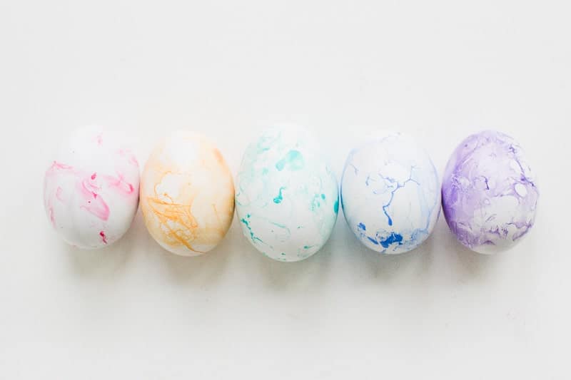 DIY Marble Easter Eggs Pastel Pretty how to make nail varnish easter tutorial spring-8