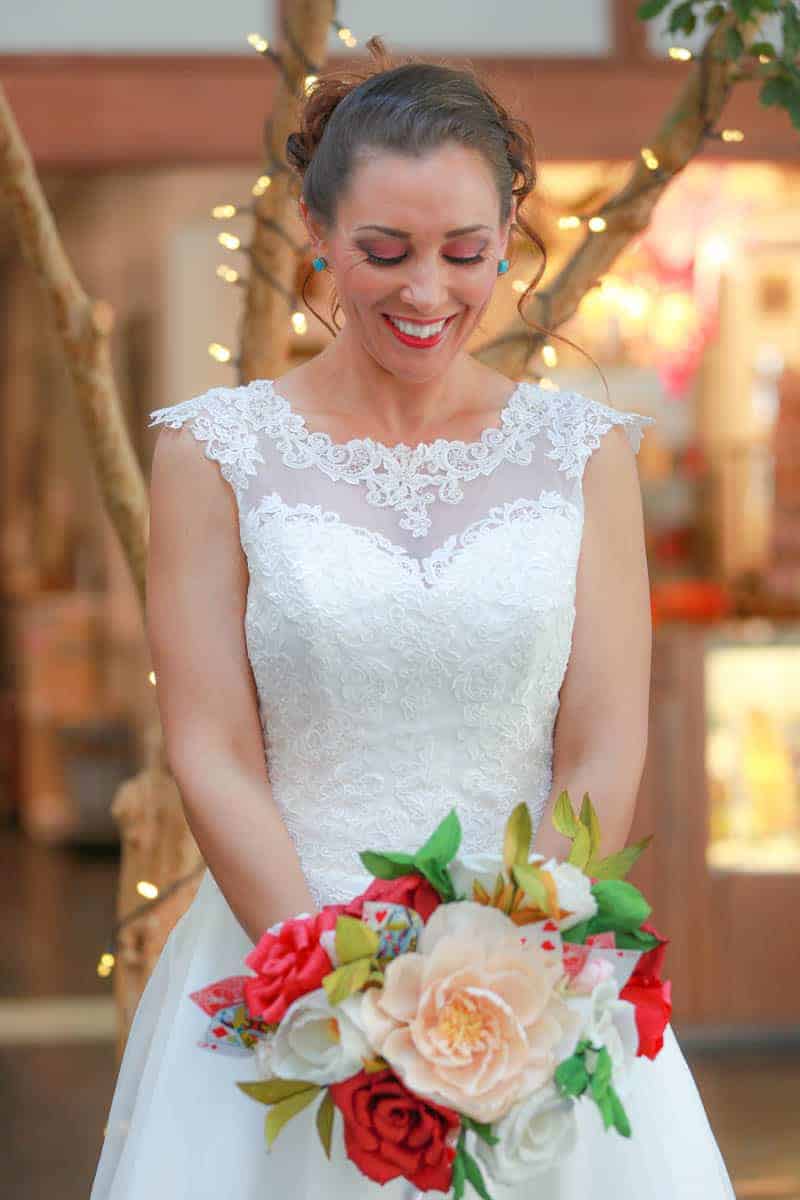 MODERN ALICE IN WONDERLAND THEMED WEDDING (3)