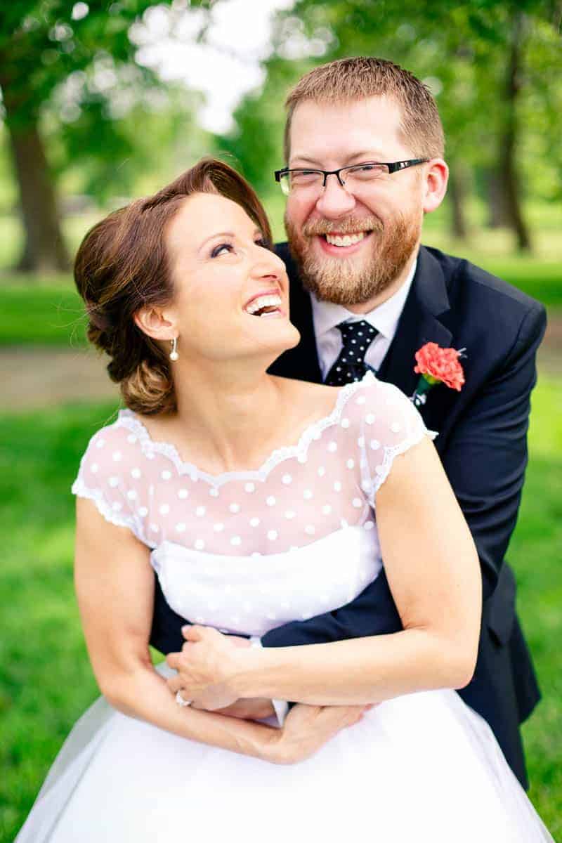 A CASUAL LAID BACK WEDDING WITH THE BRIDE IN A CANDY ANTHONY DRESS (9)