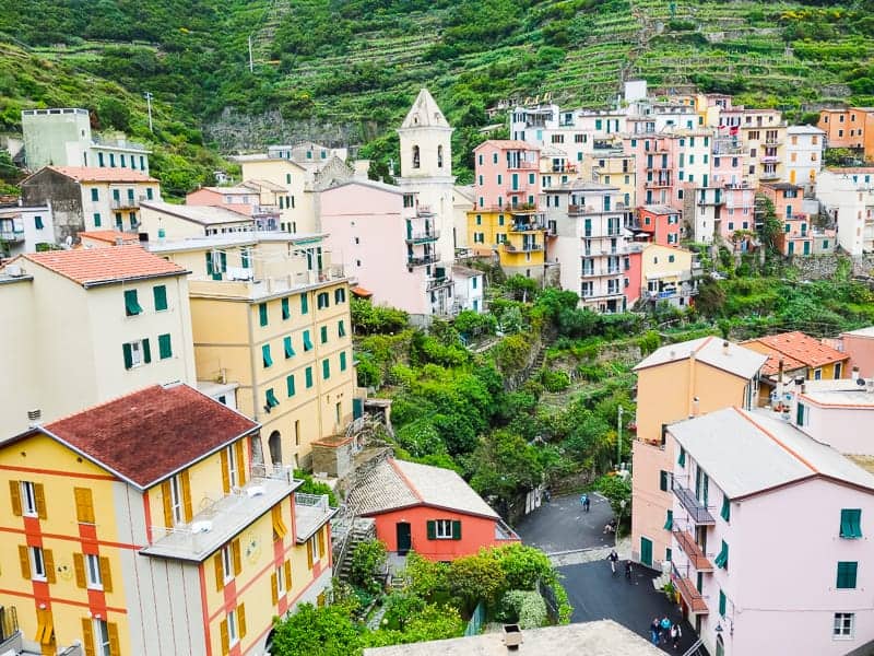 Cinque Terre Travel Guide Train Hiking Italy Information Advice Reccomendation Colourful_-76
