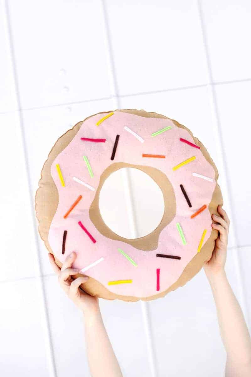 Diy Sprinkle Donut Ornament - Laura Kelly's Inklings