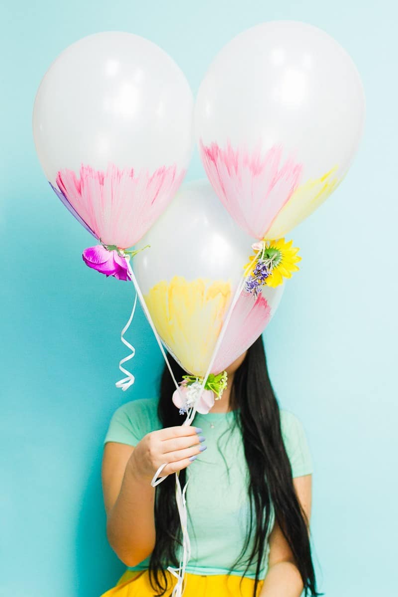 DIY-watercolour-balloons-with-flowers-wedding