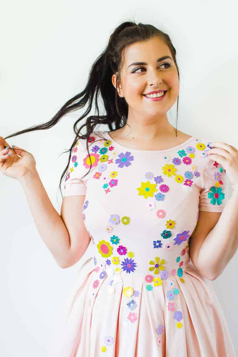 diy-embellished-dress-make-your-own-wedding-bridesmaid-dress-cricut-brooch-jewels-floral-flower-summer-fashioin-tutorial-1-5