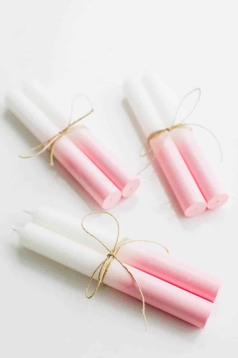 diy-pink-ombre-wedding-favor-candles