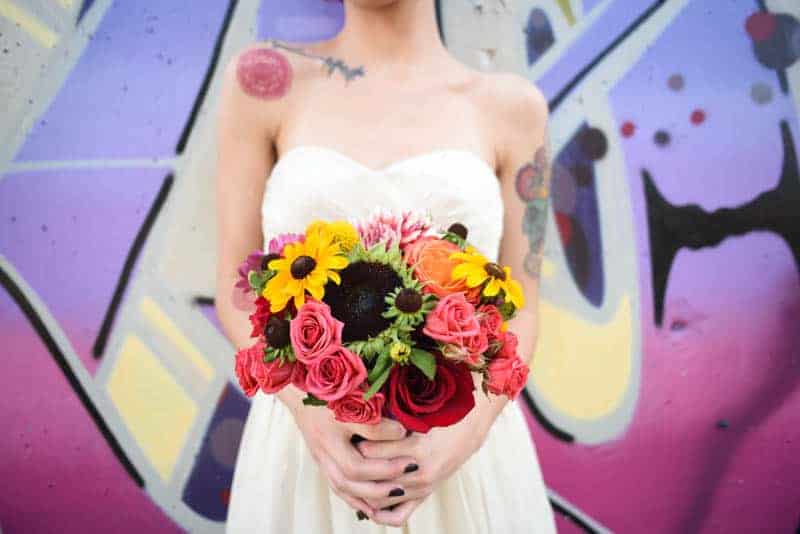 rock-roll-elopement-with-chicagos-colorful-wall-murals-21