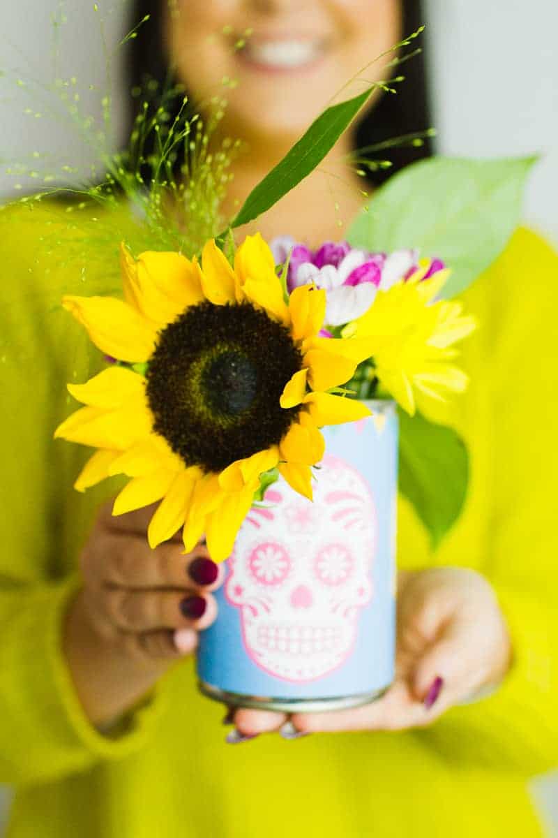 free-printable-day-of-the-dead-dia-de-los-muertos-decorations-can-labels-colourful-mexican-wedding-decor-7