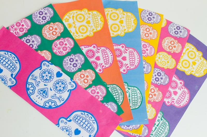 free-printable-day-of-the-dead-dia-de-los-muertos-decorations-can-labels-colourful-mexican-wedding-decor-8