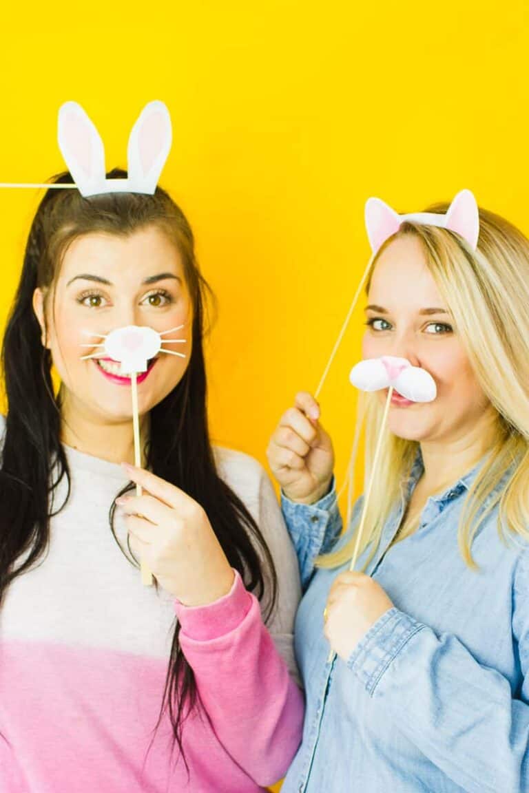 FREE PRINTABLE PHOTOBOOTH SNAPCHAT PROPS FOR YOUR WEDDING! | Bespoke ...