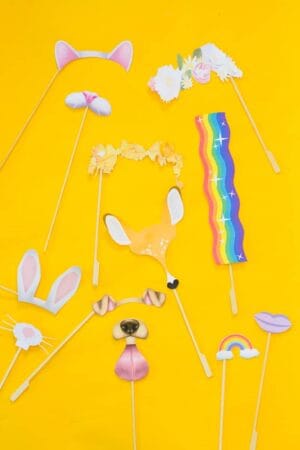 FREE PRINTABLE PHOTOBOOTH SNAPCHAT PROPS FOR YOUR WEDDING! | Bespoke ...