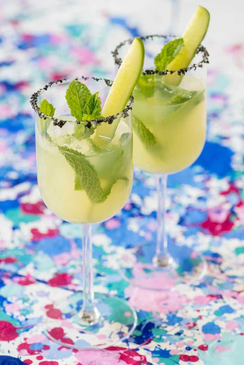 vibrant-artist-inspired-wedding-in-brooklyns-hottest-new-venue-7