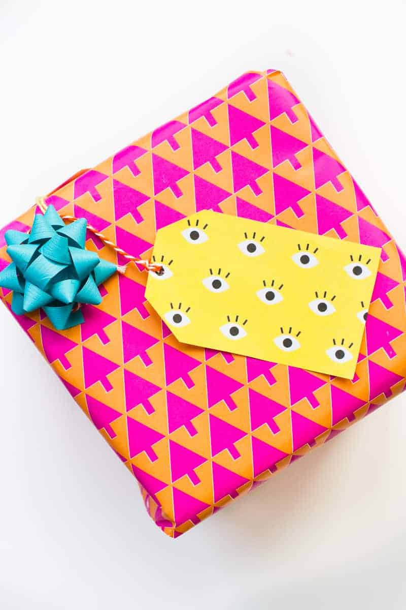 free-printable-eye-gift-tags-print-christmas-gift-wrap-colourful-fun-download-8