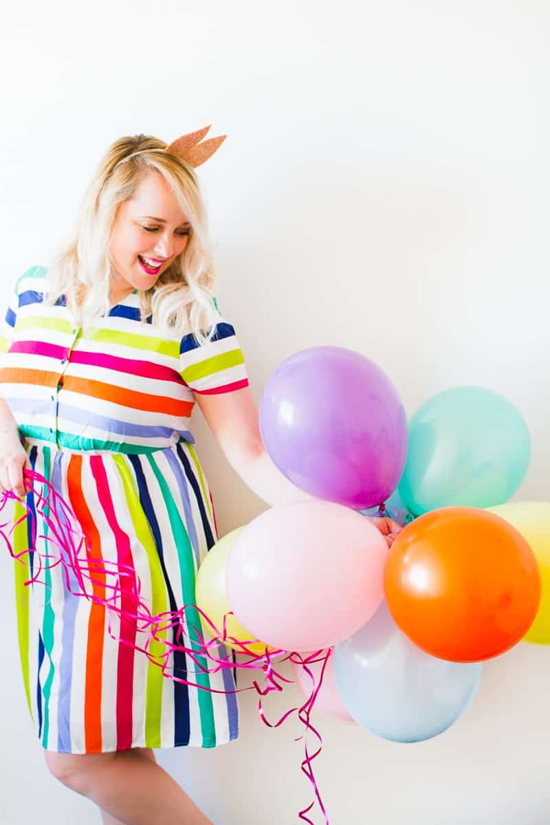 thoughts-on-turning-30-birthday-shoot-balloons-fun-colourful-party_-3