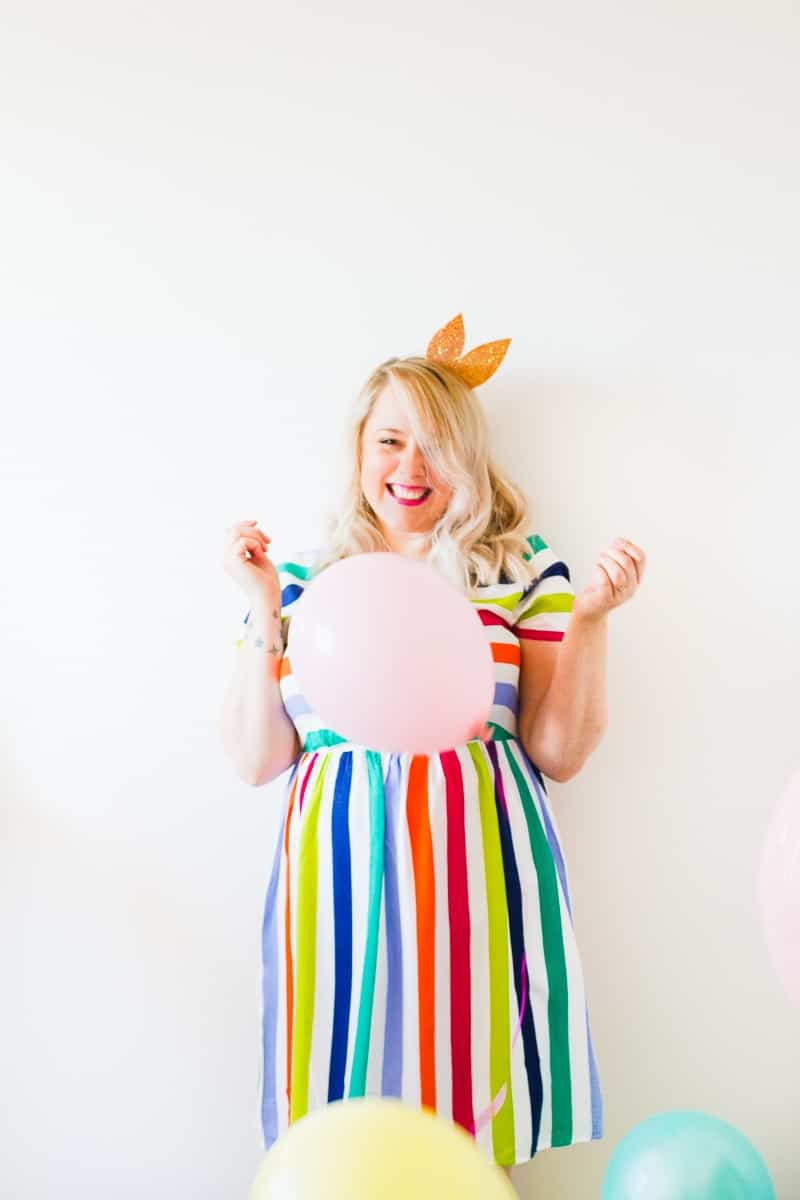 thoughts-on-turning-30-birthday-shoot-balloons-fun-colourful-party_-9