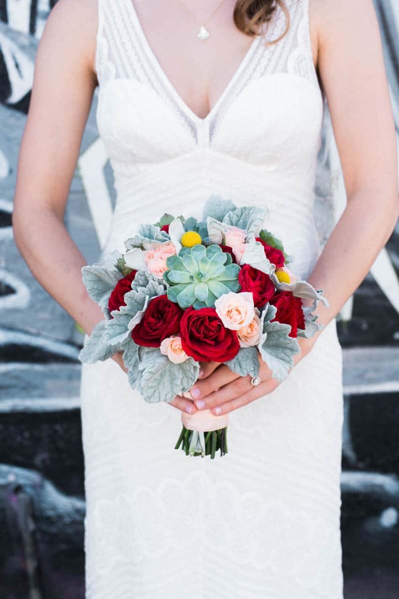 COLORFUL LAS VEGAS ELOPEMENT WITH LUNCH AT IN-N-OUT BURGER (10)