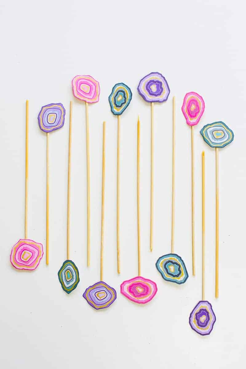 free-printable-geode-drink-stirrers-amethyst-rock-crystal-cocktails-colourful-fun-download-4