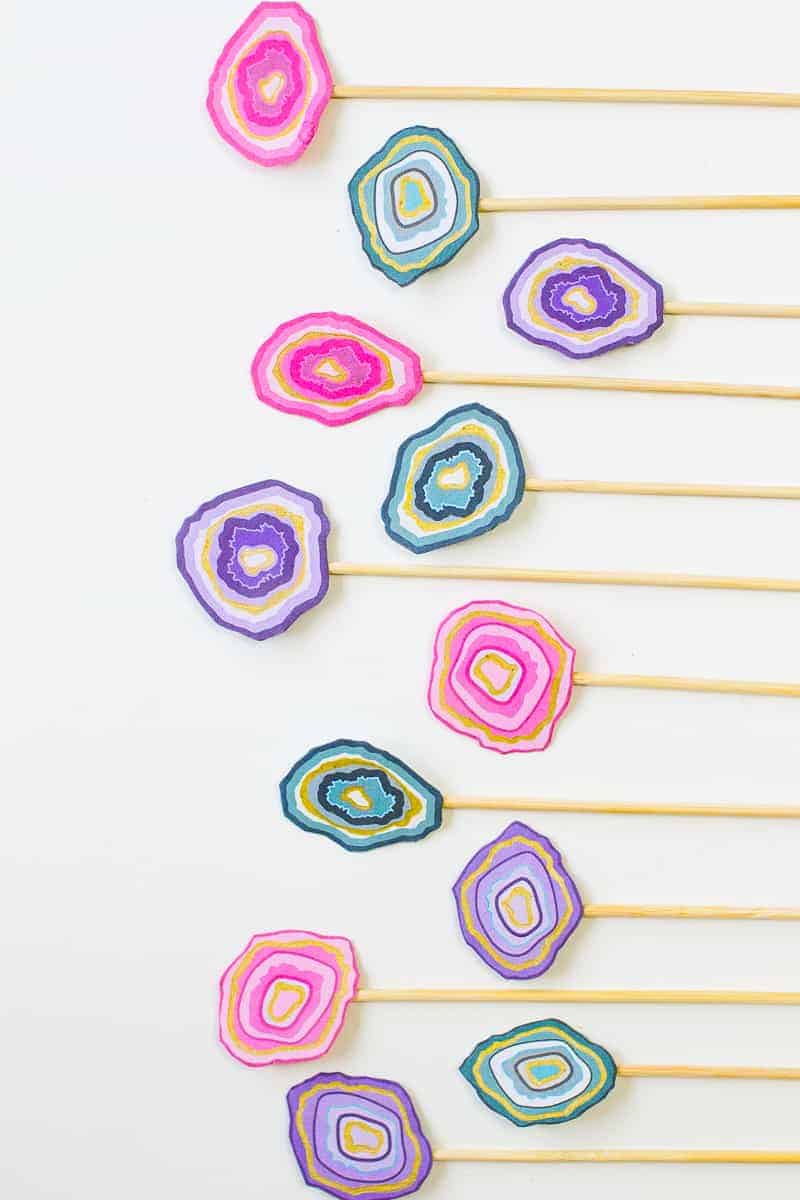 free-printable-geode-drink-stirrers-amethyst-rock-crystal-cocktails-colourful-fun-download-8