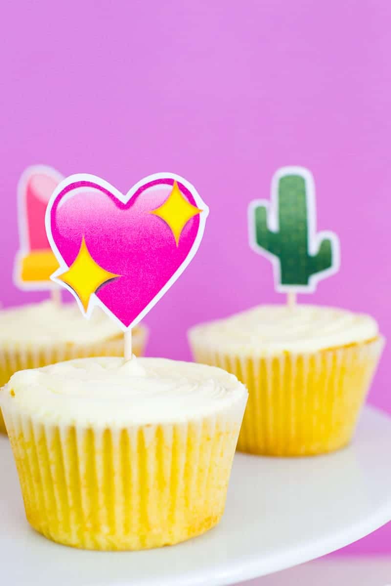 Emoji Cake Topper DIY Printable Download Fun cupcake heart unicorn watermelon rainbow_-10