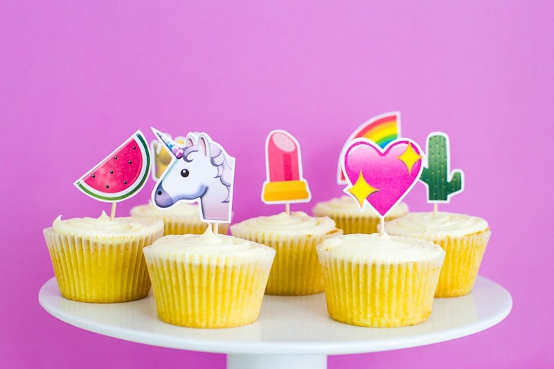 Emoji Cake Topper DIY Printable Download Fun cupcake heart unicorn watermelon rainbow_-11