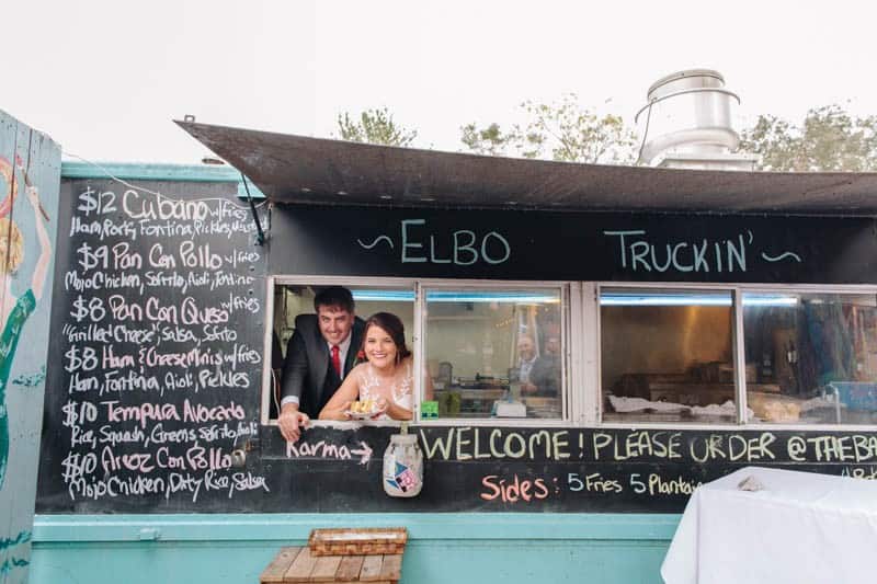 INTIMATE WEDDING IN THE COLORFUL CHARLESTON POUR HOUSE TAVERN (27)