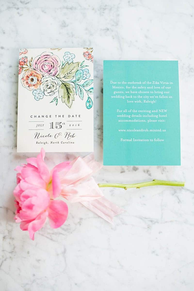 STYLISH FLORAL & FOLIAGE MERRIMON WYNNE HOUSE WEDDING (16)