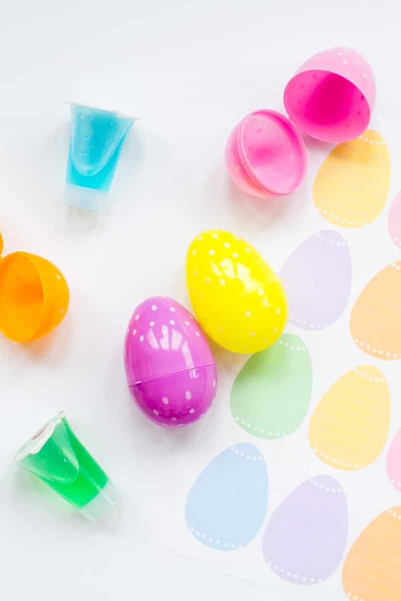 Chasse aux œufs de Pâques pour adultes Boozy Shots DIY Indices imprimables gratuits Idées amusantes de jeux de fête de Pâques Alchohol Shooters-8