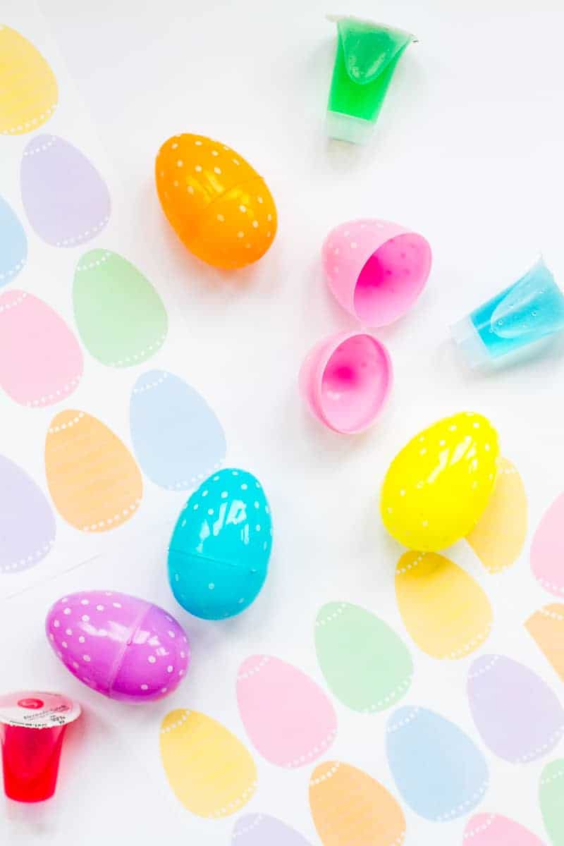 Chasse aux œufs de Pâques pour adultes Boozy Shots DIY Indices imprimables gratuits Idées amusantes de jeux de fête de Pâques Alchohol Shooters-9